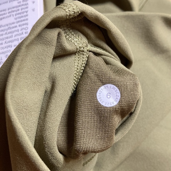 💥 Lululemon Align 28” Bronze Green 6 - Picture 5 of 6